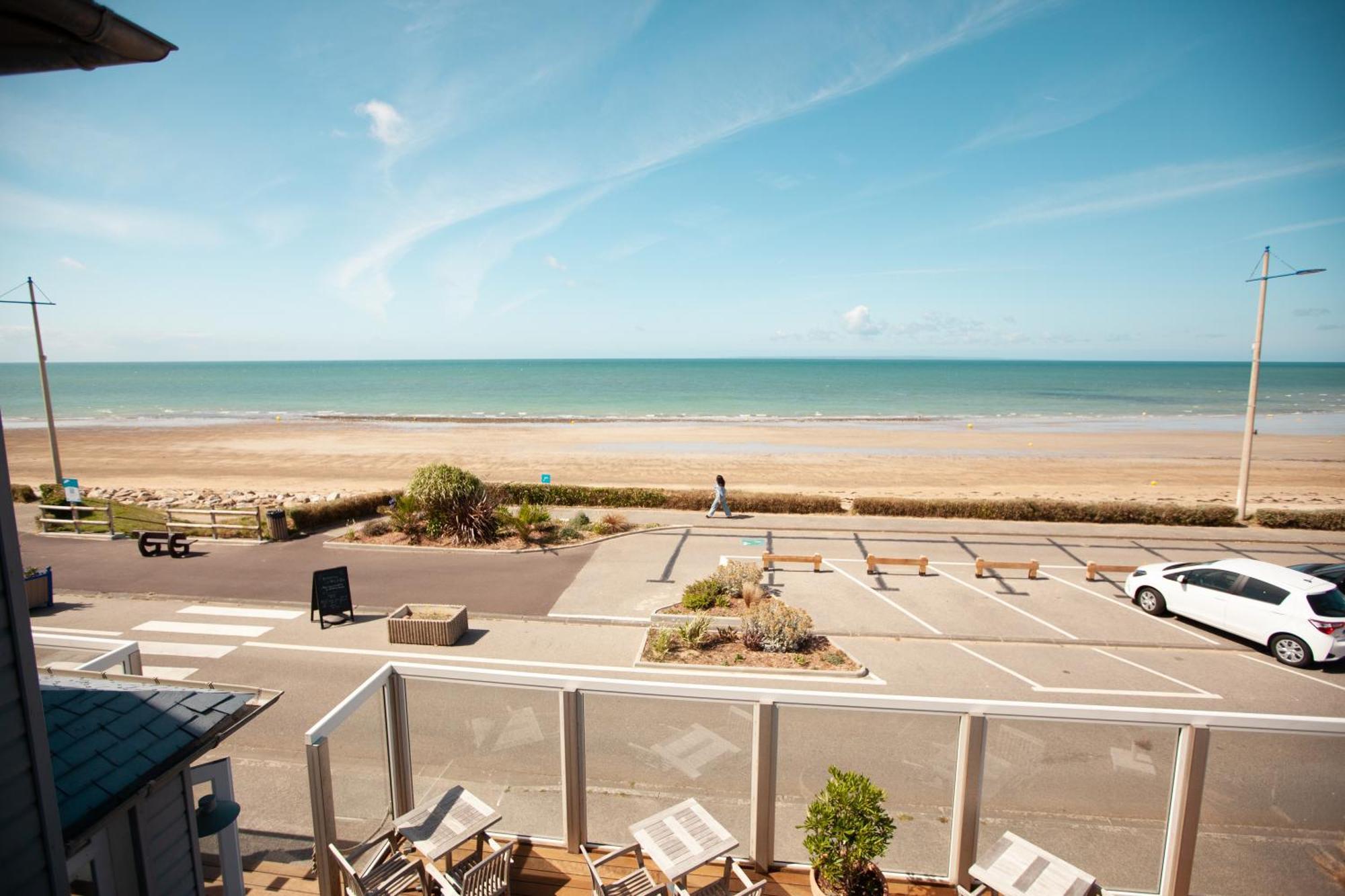 Hôtel des Isles Barneville-Carteret Exterior foto