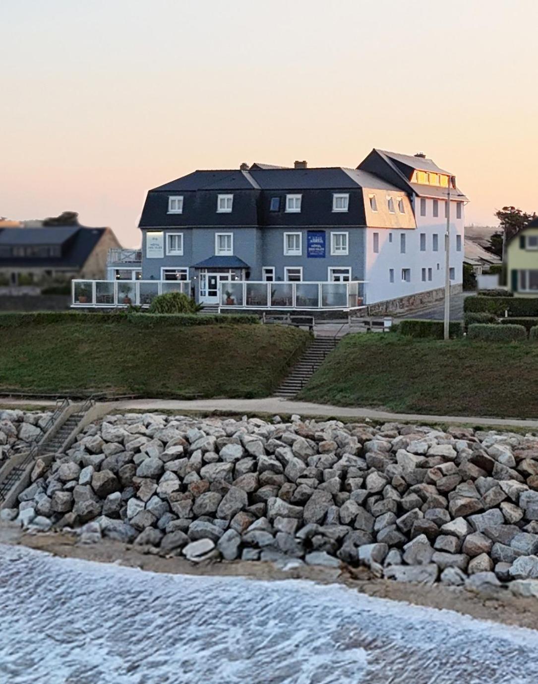 Hôtel des Isles Barneville-Carteret Exterior foto